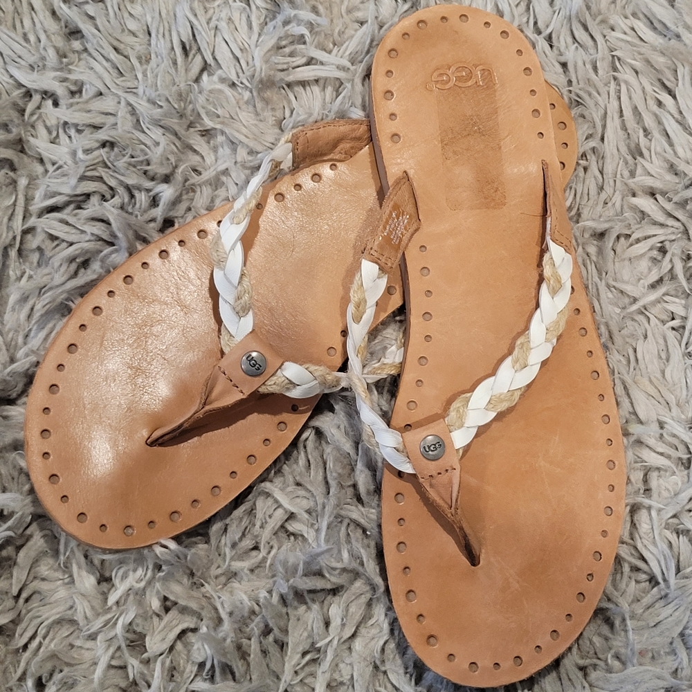 Leather braided Ugg flip flops